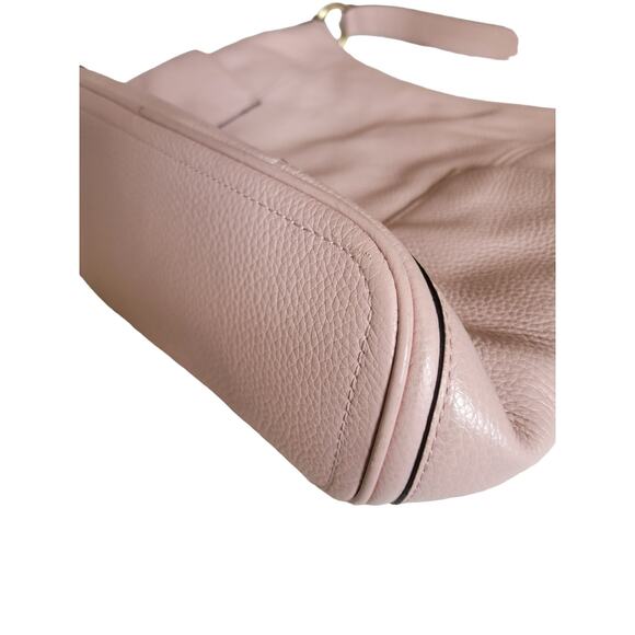 Michael Kors Jet Set Large Pebbled Leather Tote Purse Charm Pockets Beige Logo - Picture 6 of 12